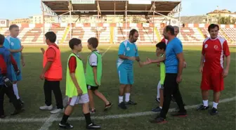 Hatay'da Çocuklar, Futbolun Efsaneleri ile Buluştu