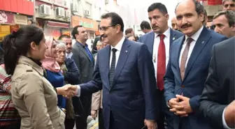 Bakan Dönmez Partililerle Bir Araya Geldi