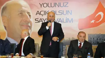 Vali Azizoğlu'ndan Veda Yemeği