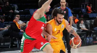 Galatasaray - Pınar Karşıyaka: 81-71