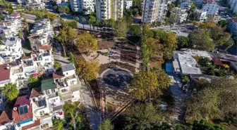 Muratpaşa'da İki Park Yenilendi