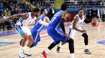 Afyon Belediyespor- İstanbul Bbsk: 74-76