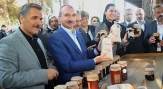 Alaçam'da Köy Ürünleri Pazarı Açıldı