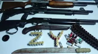 Cono Aşiretinde Uyuşturucu Kavgası: 3 Yaralı