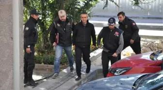 Eski Savcı Ferhat Sarıkaya'nın Gözaltı Süresi Uzatıldı