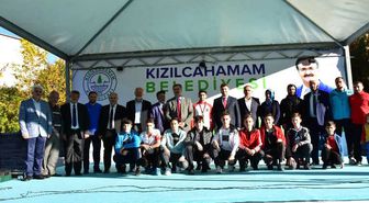 Kızılcahamam'da Şampiyon Güreşçiye Görkemli Karşılama