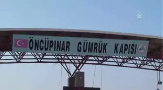 Öncüpınar Sınır Kapısı'nda Tır Yoğunluğu