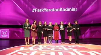 2018'İn Fark Yaratan Kadınları Ödüllerini Aldı