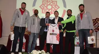 Karesispor İmam Hatip Öğrencileriyle Bir Araya Geldi