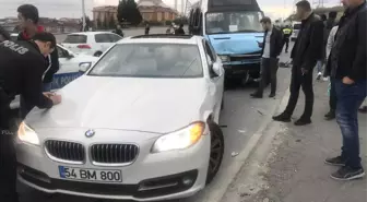 Sakarya'da Trafik Kazası: 8 Yaralı