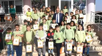 Destek Kurslarına Katılan Öğrencilere Kitaplar Başkan Arslan'dan