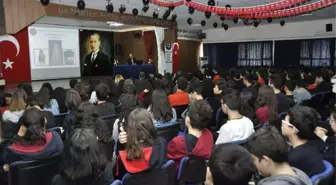 Gkv'de Atatürk ve Gençlik Konferansı