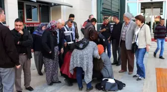 Okul Müdürünün Öldürüldüğü Davada Tanık Olmuştu, Dayanamayıp Bayıldı