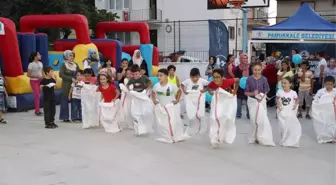 Pamukkale'de Çocuk Şenlikleri Devam Ediyor