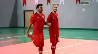 Şöhretler ve Efsaneler Futbol Turnuvası'