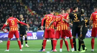 İlk Yarı Galatasaray'ın