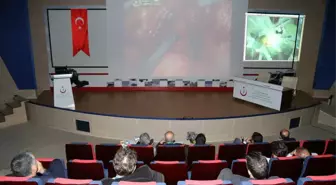 Canlı Yayında Robotla Rahimdeki Sarkmayı Ameliyat Ettiler