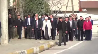 Şehit Kaymakam Safitürk Kabri Başında Dualarla Anıldı