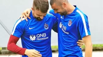 Trabzonspor, Onur Kıvrak ve Burak Yılmaz'ı Kadro Dışı Bıraktı