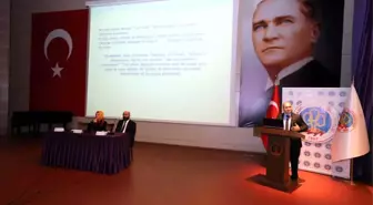 Türk Modernleşmesi ve Atatürk' Paneli Yapıldı