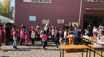 Malazgirtli Miniklerden Lösemili Çocuklar İçin Kermes