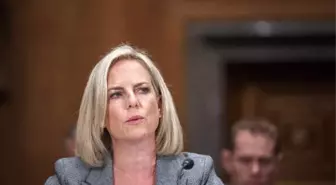 Trump'ın Kirstjen Nielsen'i Görevden Alacağı İddiası