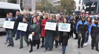 AK Parti Kadın Kolları 14 Kasım Diyabet Günü Dolayısıyla Yürüyüş Düzenlendi