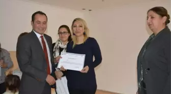 Iğdır'da Proje Yazma Eğitimine Katılanlara Sertifikaları Verildi