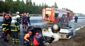 Şarampole Devrilen Otomobil Alev Aldı: 1 Yaralı