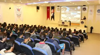 Üniversite Öğrencilerine 'Bilişim, Teknoloji ve Siber Güvenlik' Konferansı Verildi