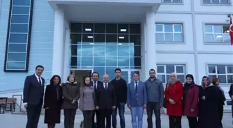 Vali Çakacak, Alpu İlçesinde Bir Dizi Ziyaret Gerçekleştirdi