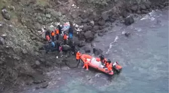 Adada Mahsur Kalan Göçmenler İçin Kurtarma Operasyonu (5)