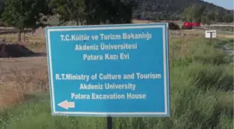 Antalya Patara Antik Kenti'nde 1000 Yıllık Viking Kılıcı Bulundu