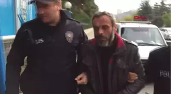 Samsun Kendisine 'Pislik' Diyen Eniştesini 'Rambo Bıçağı' ile Ağır Yaraladı