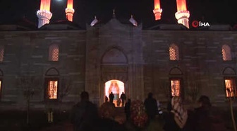 Selimiye Cami'nde Mevlid Kandili Coşkusu