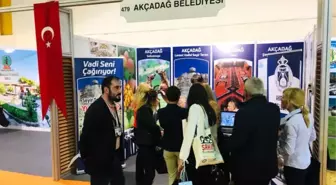 Yapex Fuarı'nda Akçadağ Standı Yoğun İlgi Gördü