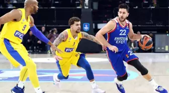 Anadolu Efes Farklı Kazandı