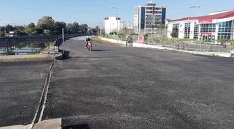 İskenderun Belediyesi'nden Feyezan Köprü ve Çevresine Asfalt