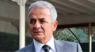 Takipçisinin Yorumu Zafer Algöz'ü Çileden Çıkarttı!