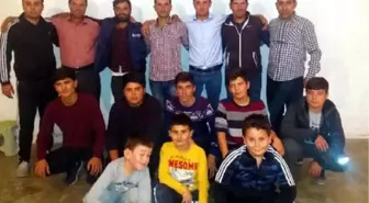 İmam, Gençleri Halk Oyunları ile Kahve Köşelerinden Kurtardı