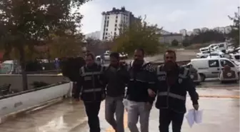 Cezaevinden 20 Gün Önce Çıktı, Otomobil Hırsızlığından Tutuklandı