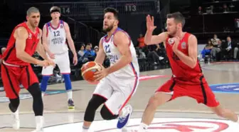 Anadolu Efes: 88 - Gaziantep Basketbol: 81