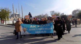Turuncu Kurdelerle Farkındalık Oluşturmak İçin Yürüdüler