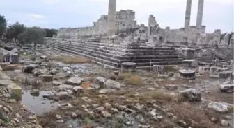 Apollon Tapınağı'nı Su Bastı