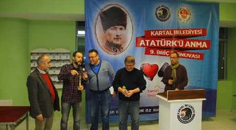 Atatürk'ü Anma 9'uncu Briç Turnuvası Kartal'da Gerçekleştirildi