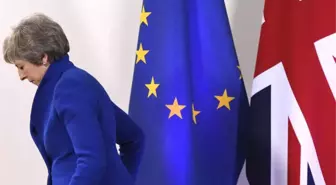 Financial Times: Brexit'in Kişi Başına Yıllık Maliyeti 1100 Sterlini Bulabilir