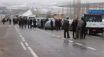 AK Parti Bayburt'un Adayı Coşkuyla Karşılandı