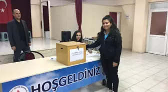 Kulalı Öğrenciler Meclis Başkanlarını Seçti