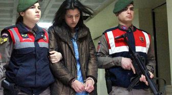 Dedikodu Yaptığı İçin Babaannesini Baltayla Öldüren Toruna 10 Yıl Hapis Cezası Verildi
