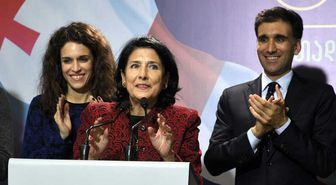 Salome Zurabişvili Gürcistan'ın İlk Kadın Cumhurbaşkanı Oldu